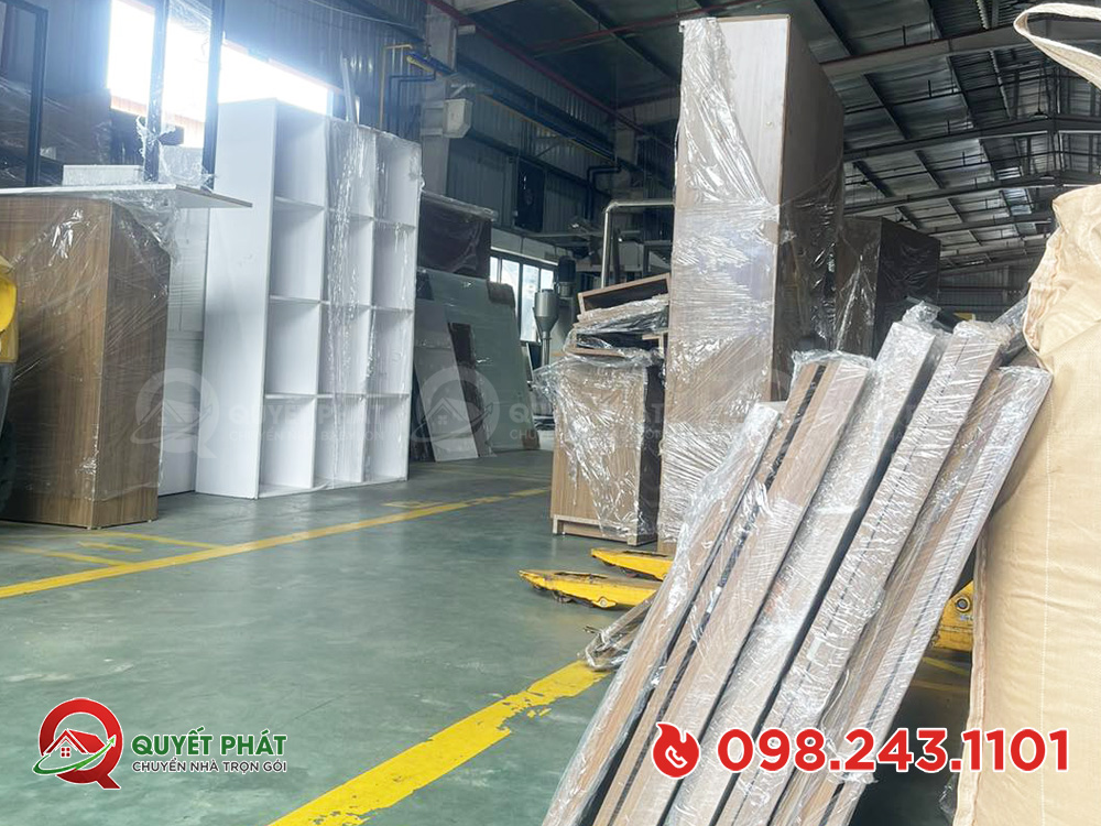 Chi phí vận chuyển dây chuyền sản xuất