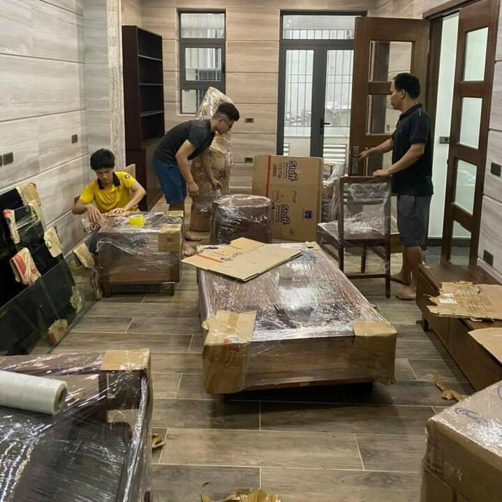 Chuyển nh&agrave; tại Phường L&aacute;ng Hạ