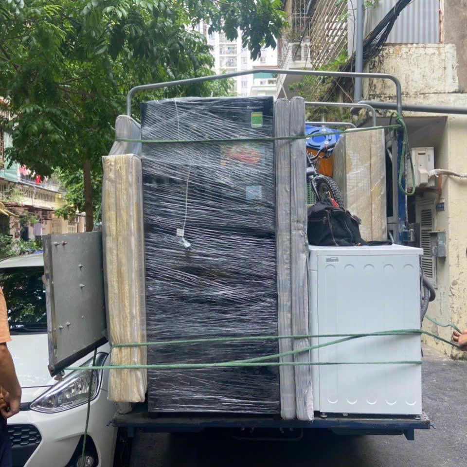 Chuyển nh&agrave; trọn g&oacute;i phố B&aacute;ch Khoa