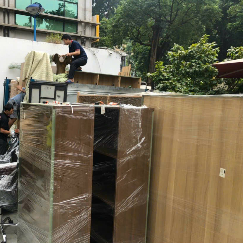 Chuyển nh&agrave; trọn g&oacute;i phố B&aacute;ch Khoa