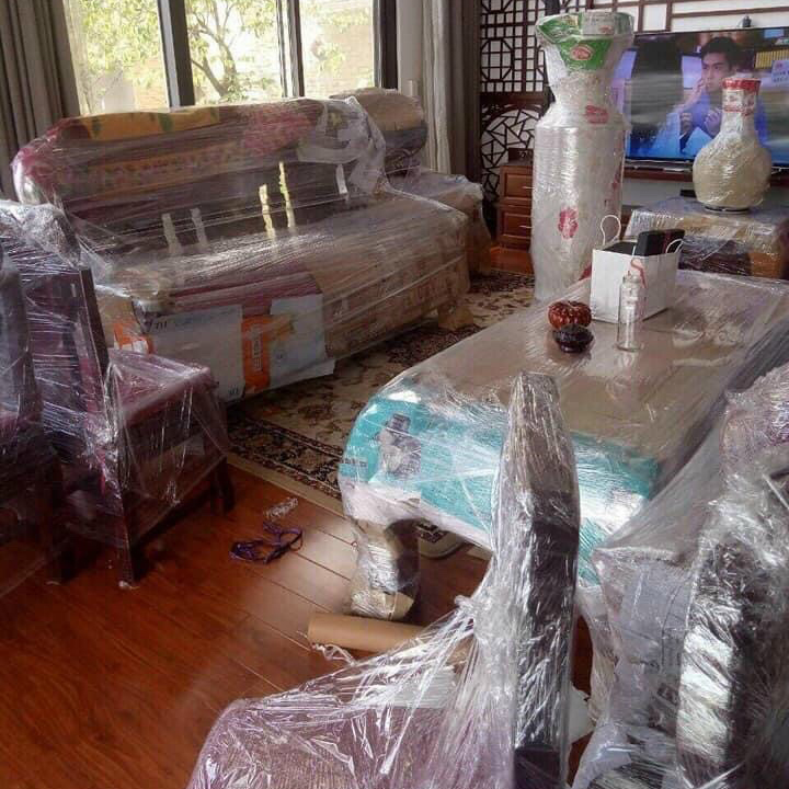 Chuyển nh&agrave; tại phố Ho&agrave;ng Liệt