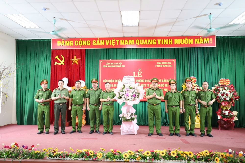 C&ocirc;ng An Phường Ho&agrave;ng Liệt