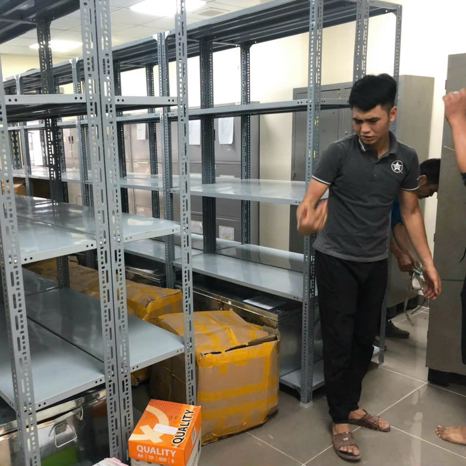 Chuyển kho xưởng tại quận Ho&agrave;n Kiếm