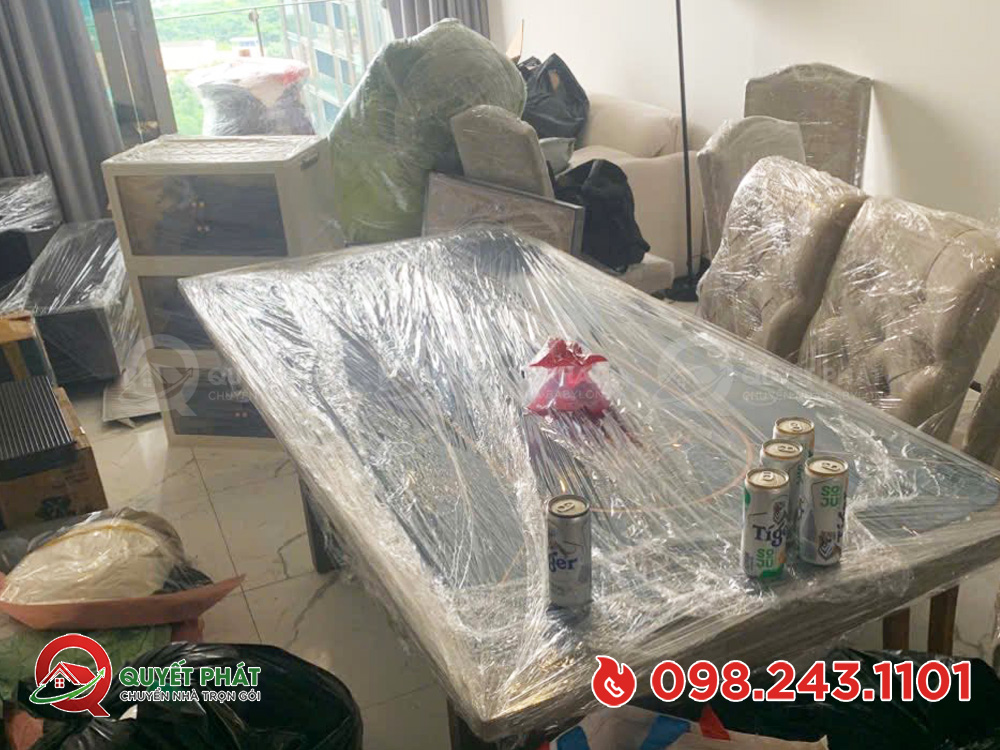 Kinh nghiệm chuyển nh&agrave; m&ugrave;a mưa trọn g&oacute;i an to&agrave;n, nhanh ch&oacute;ng v&agrave; hiệu quả