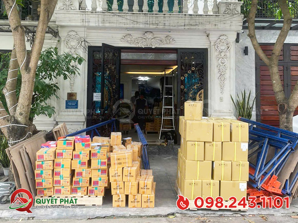 Kinh nghiệm phối hợp nhân sự khi chuyển kho xưởng